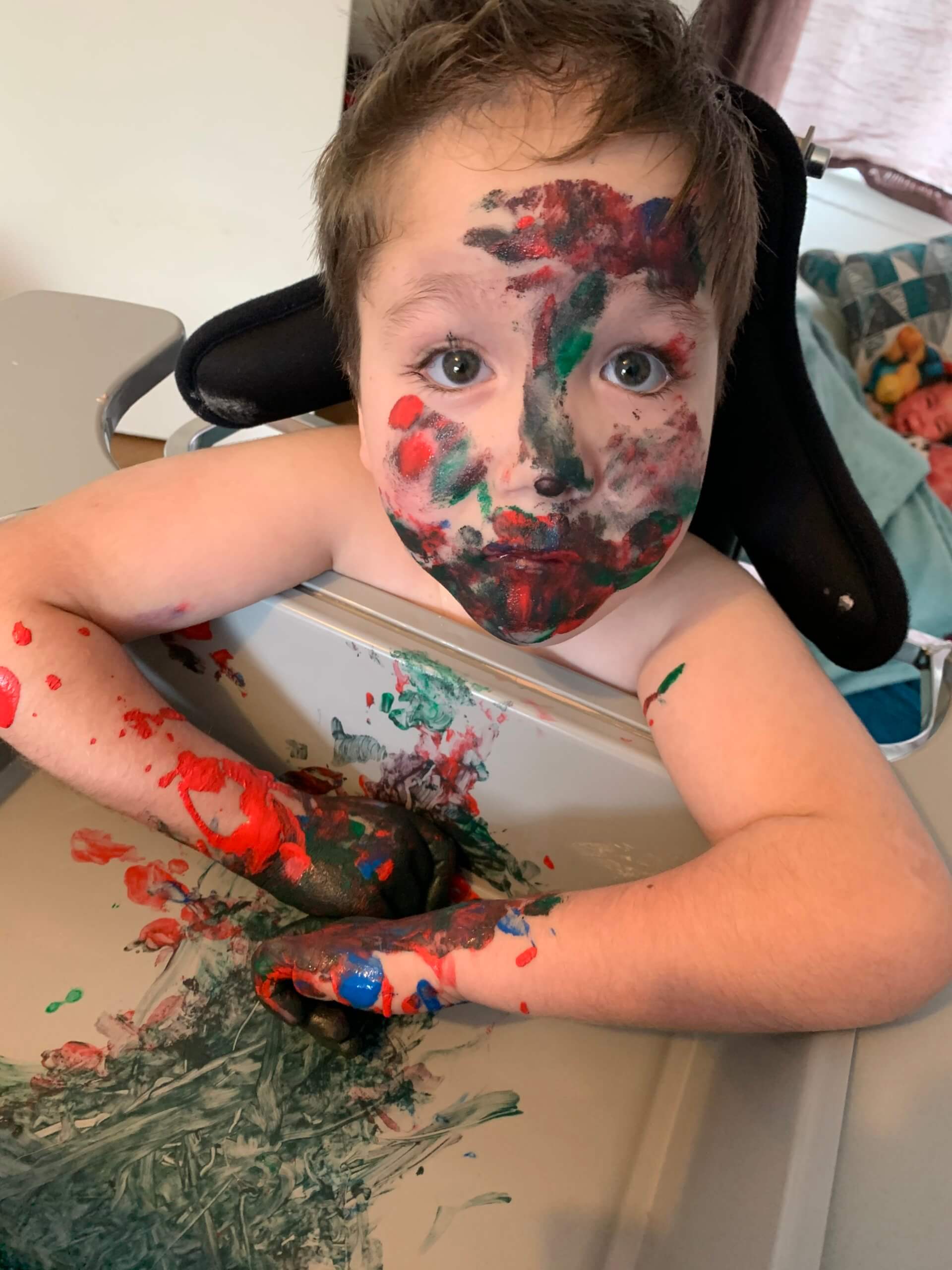 41 Awesome Messy Play Ideas for Autistic Children